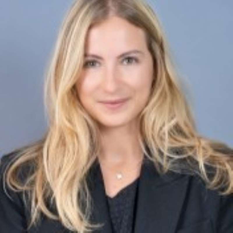 Meriem Larbi, DLA Piper